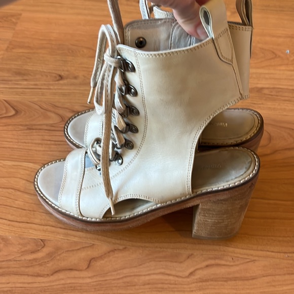 Vintage Foundry Odette Peep Toe Boot - Picture 4 of 6